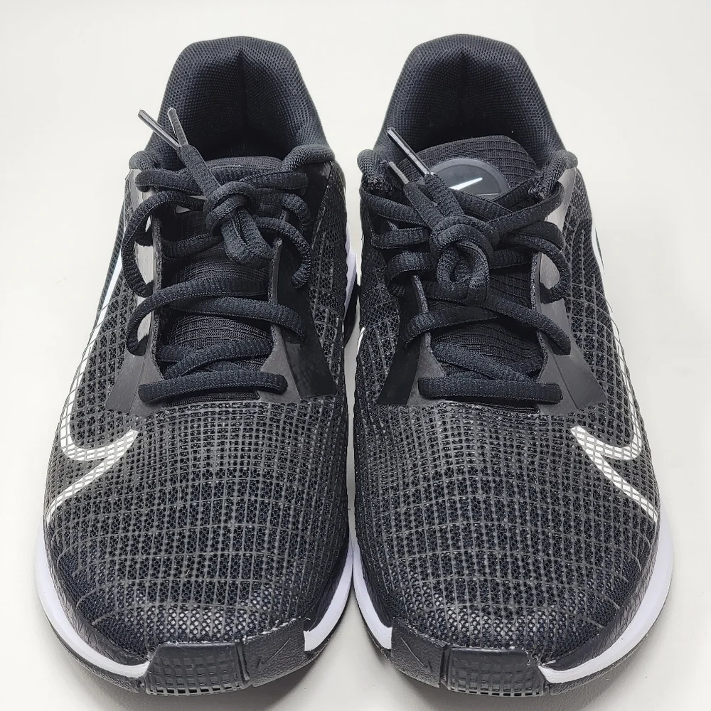 Nike lightweight athletic
